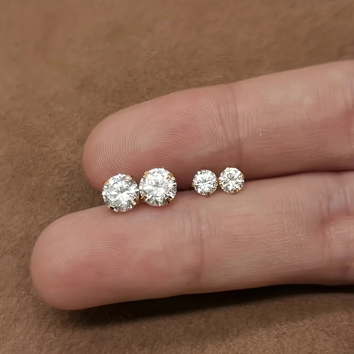 ✨ Elegant Gold-Plated Crystal Stud Earrings